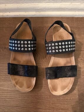 Munro Black Studded Double-Strap Sandals